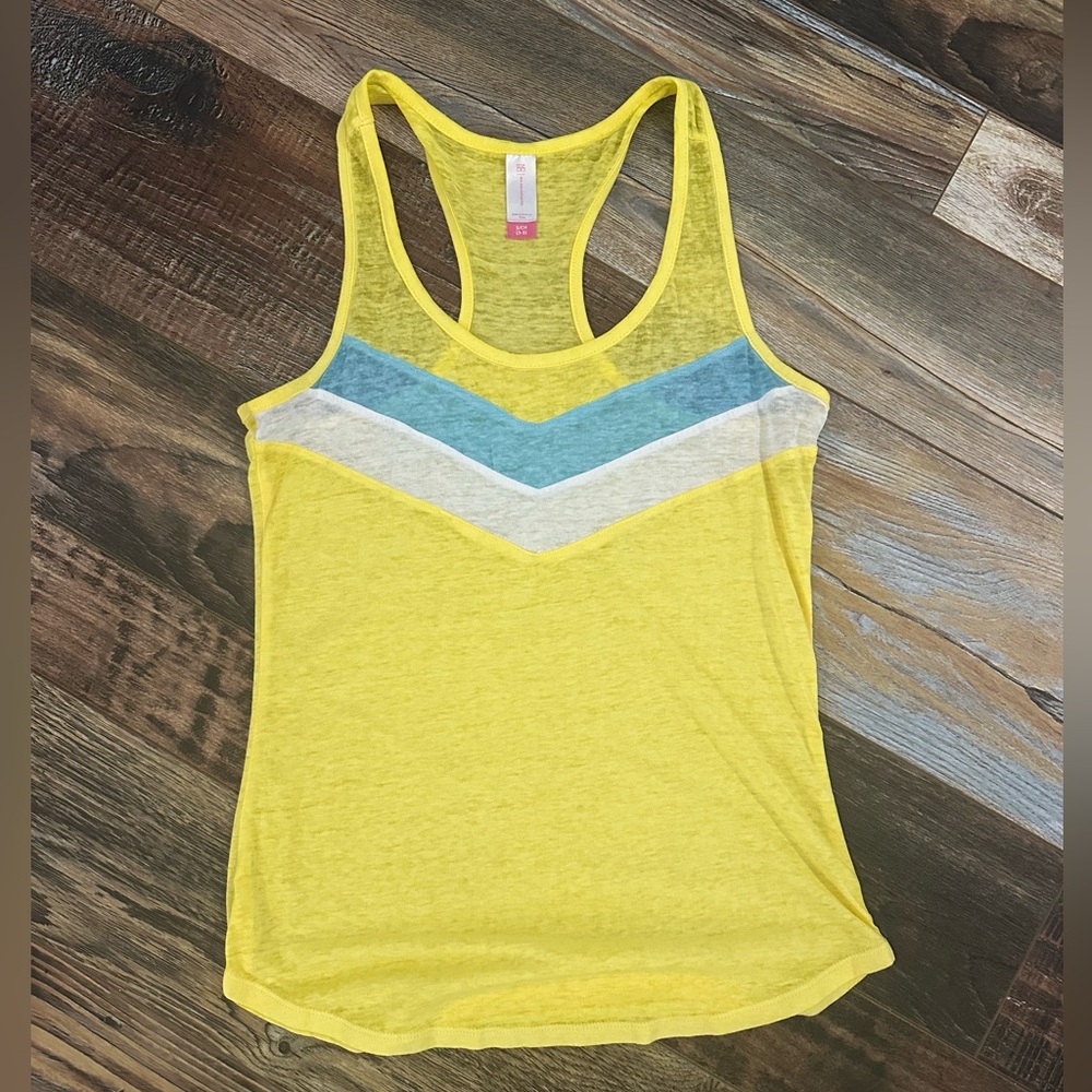 Women’s summer tank size small